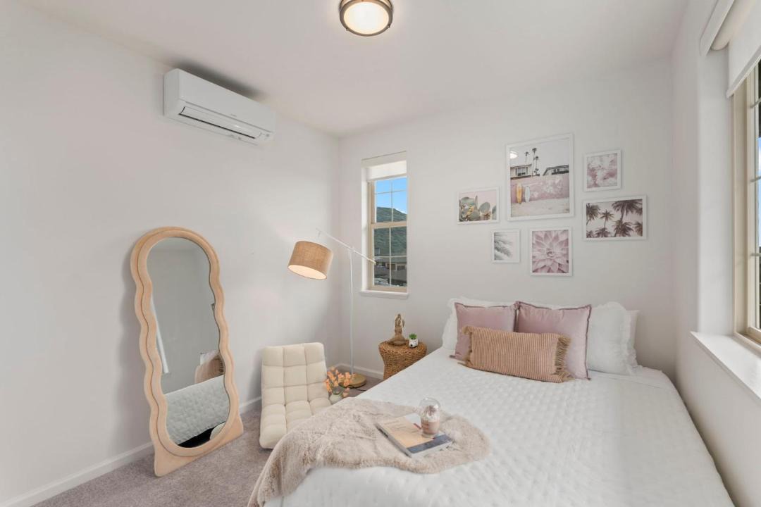 Photo of Bedroom in Makaha Valley