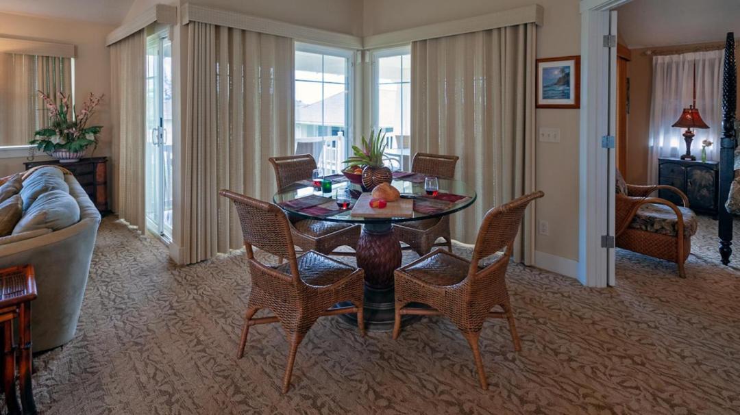 Photo of Livingroom in Princeville