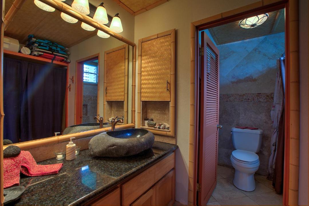 Photo of Bathroom in Hana