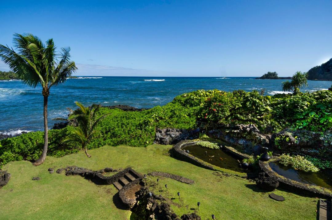 Photo of Others in Hana