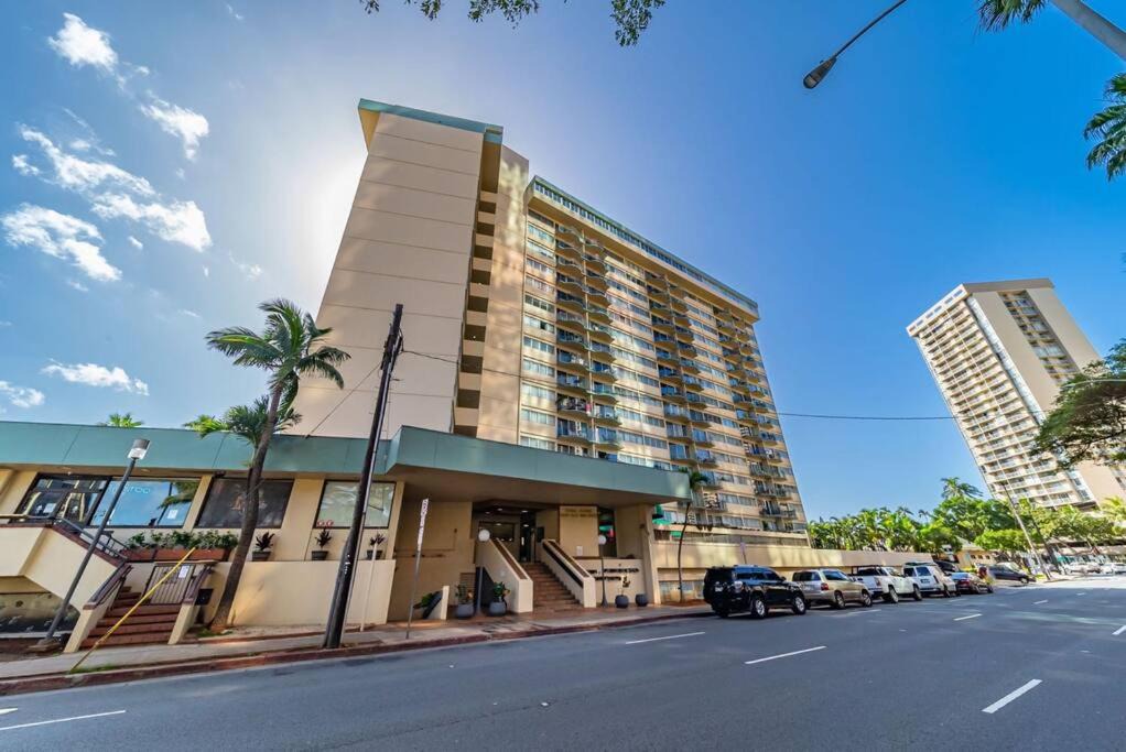 Photo of Buildings in McCully - Moiliili