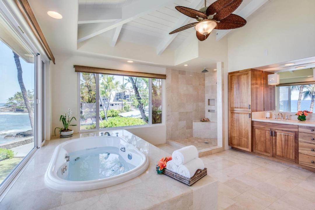 Photo of Bathroom in Kailua-Kona