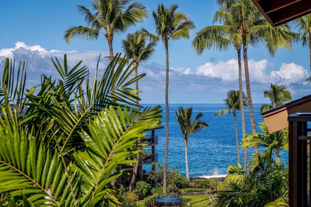 Photo of Others in Historic Kailua Village