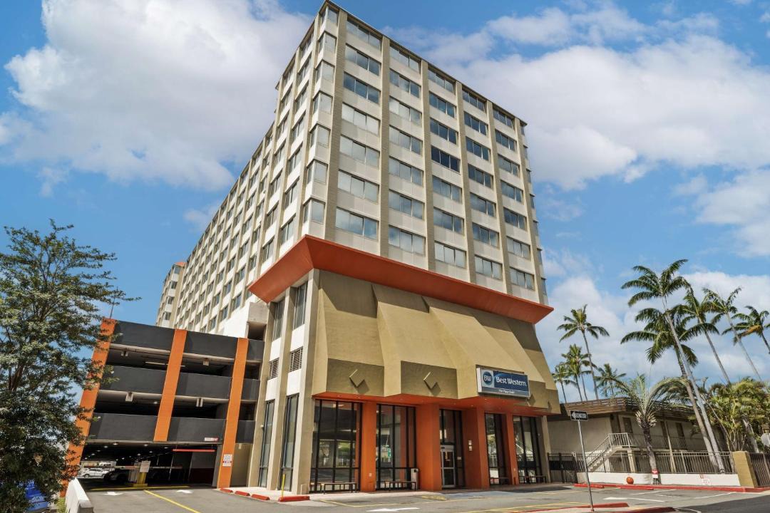 Photo of Buildings in Western Honolulu