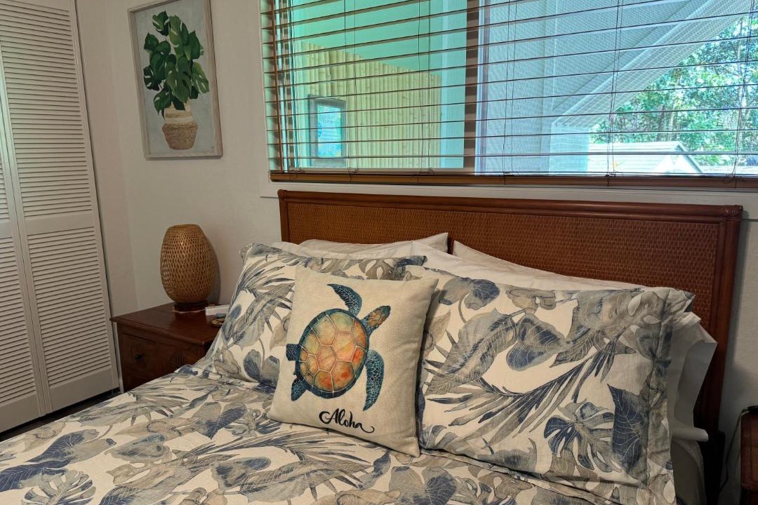 Photo of Bedroom in Keaau