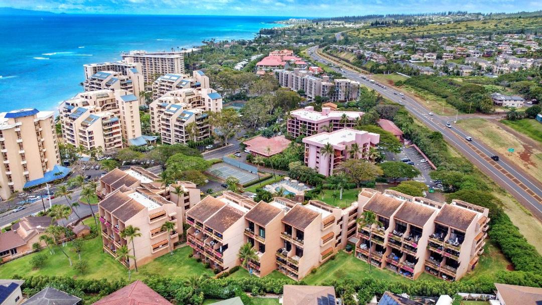Photo of Buildings in Kahana