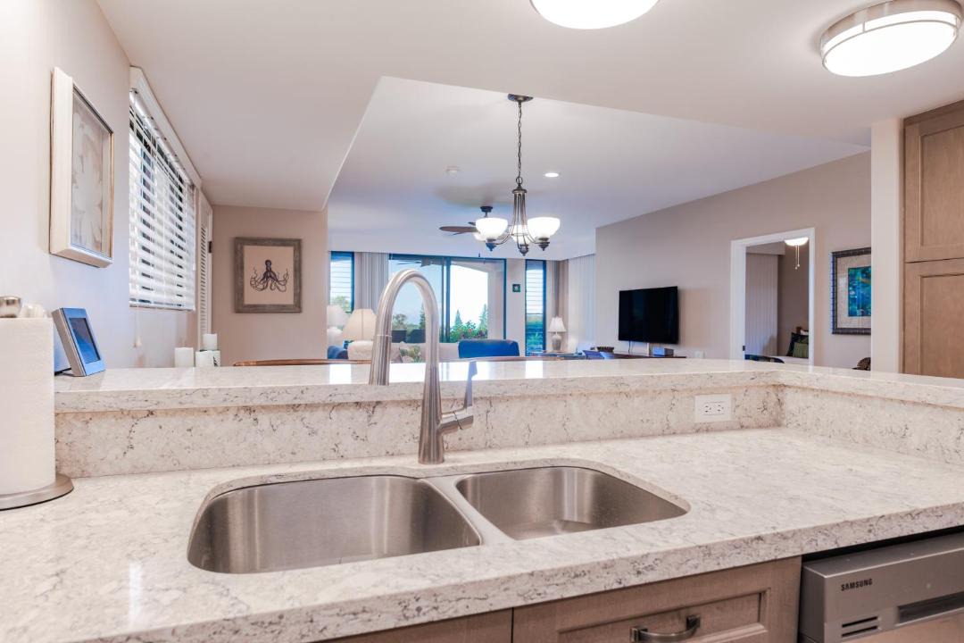 Photo of Kitchen in Waikoloa