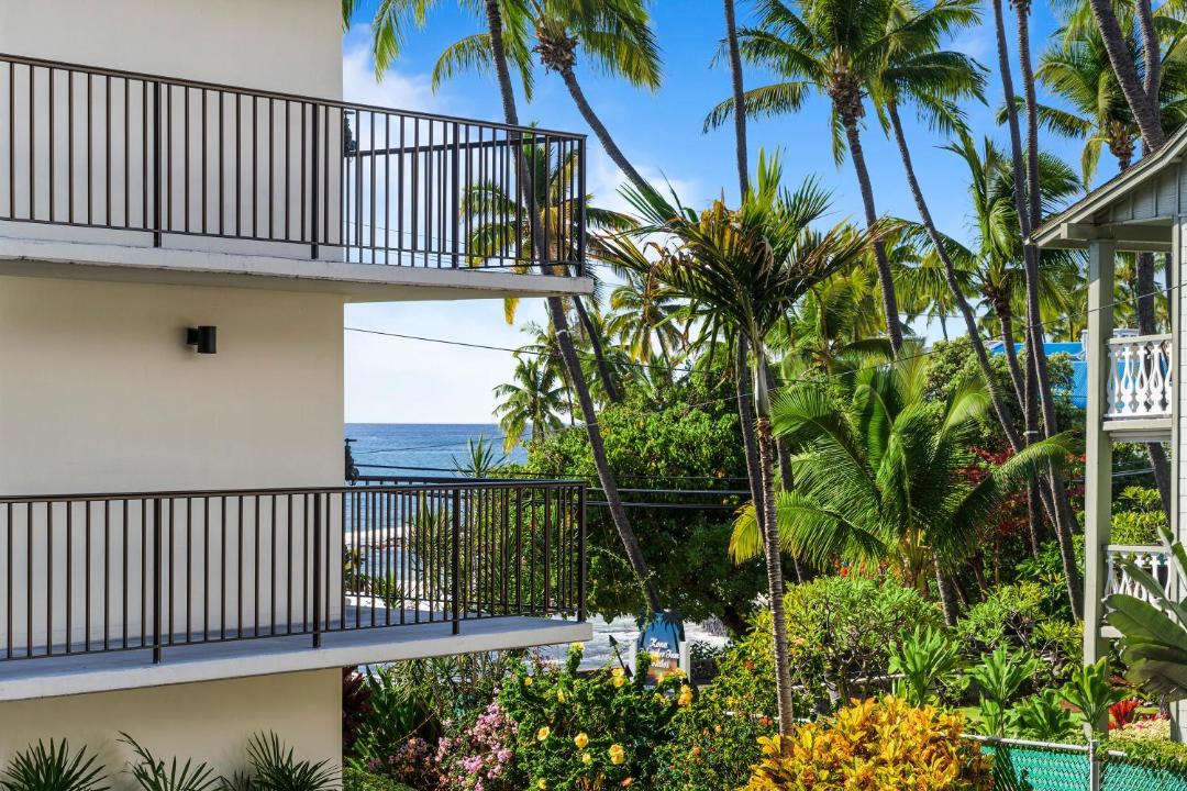 Photo of Patio Balcony in Historic Kailua Village