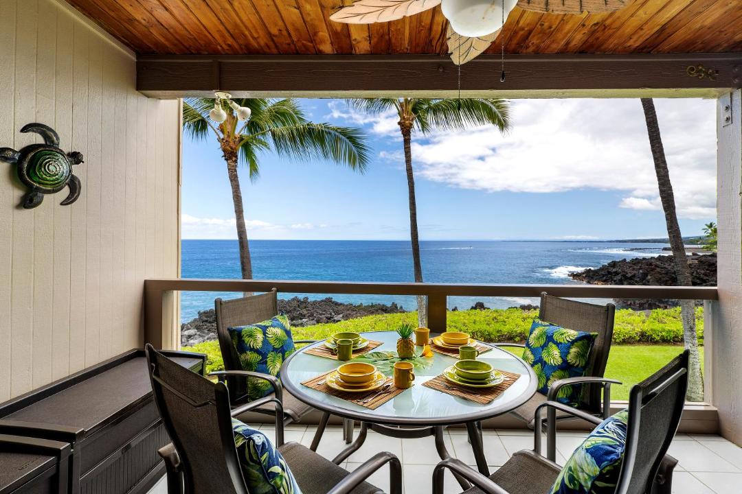 Photo of Patio Balcony in Kahaluu Bay