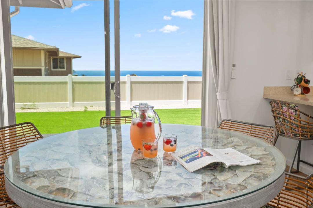Photo of Patio Balcony in Makaha Valley