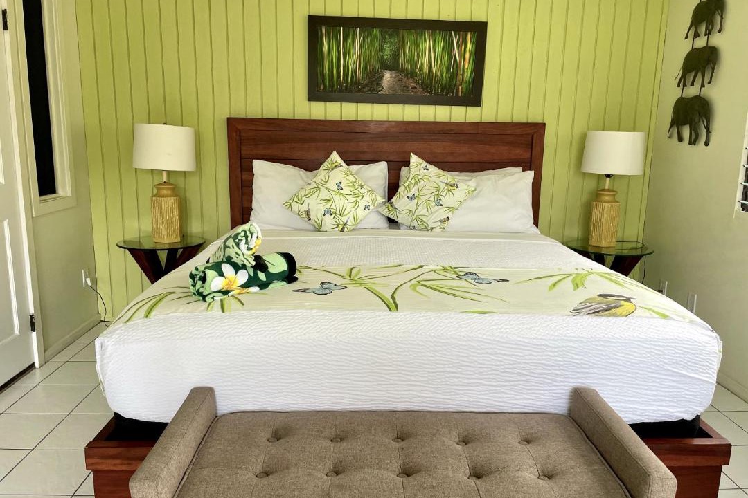 Photo of Bedroom in Kahaluu Bay