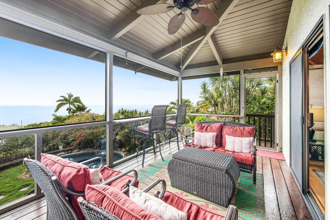 Photo of Patio Balcony in Kahaluu-Keauhou