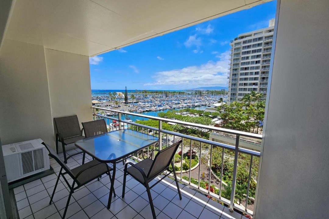 Photo of Others in Waikiki