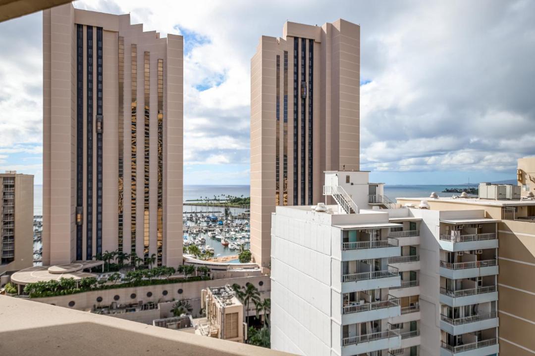 Photo of Buildings in Waikiki