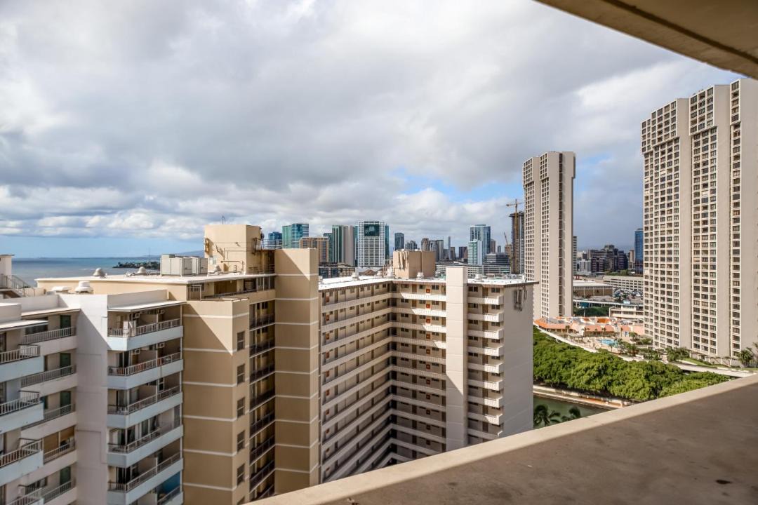 Photo of Buildings in Waikiki