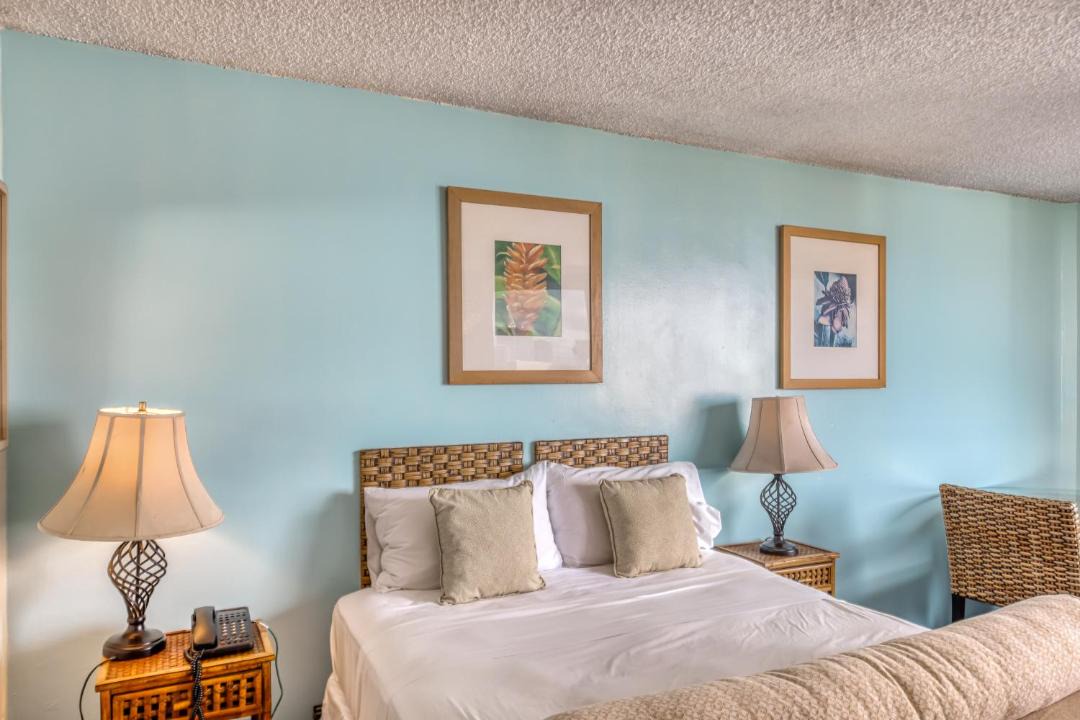 Photo of Bedroom in Waikiki
