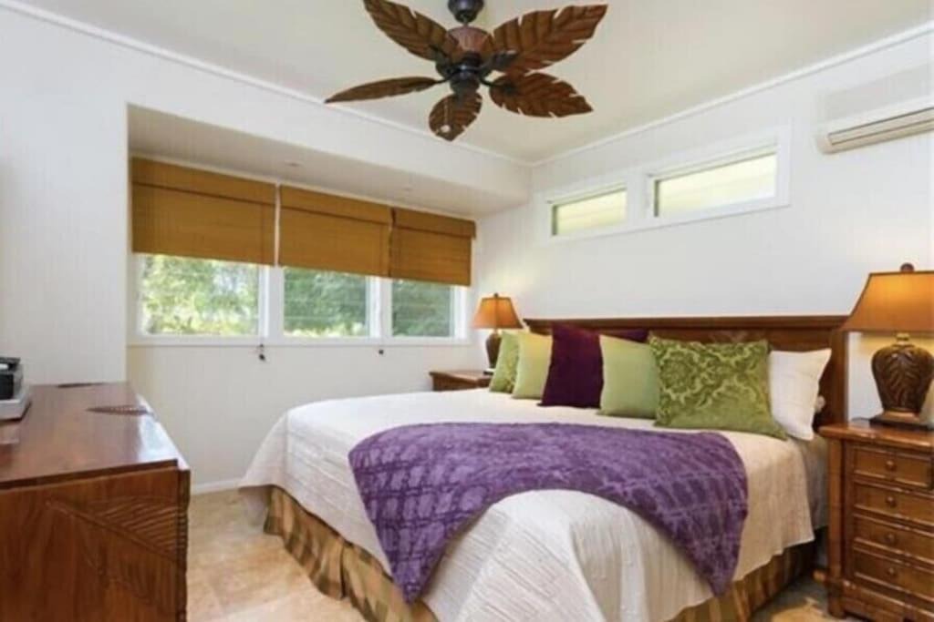 Photo of Bedroom in Kailua