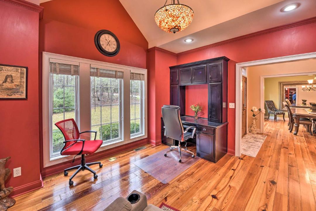 Photo of Livingroom in Statesboro