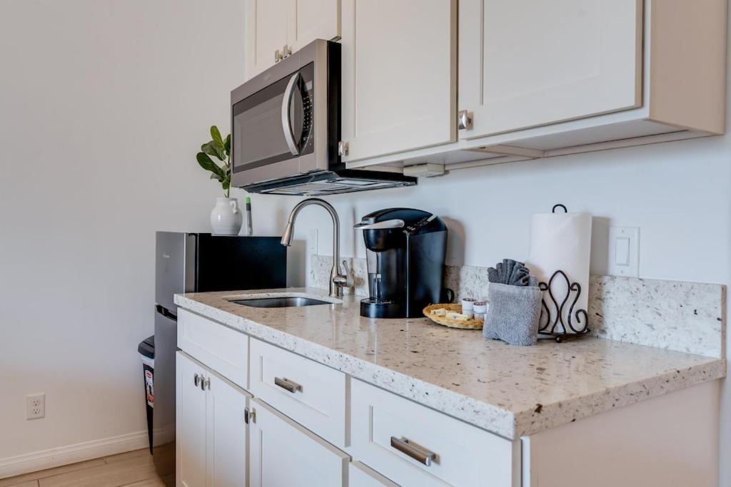 Photo of Kitchen in Wailuku