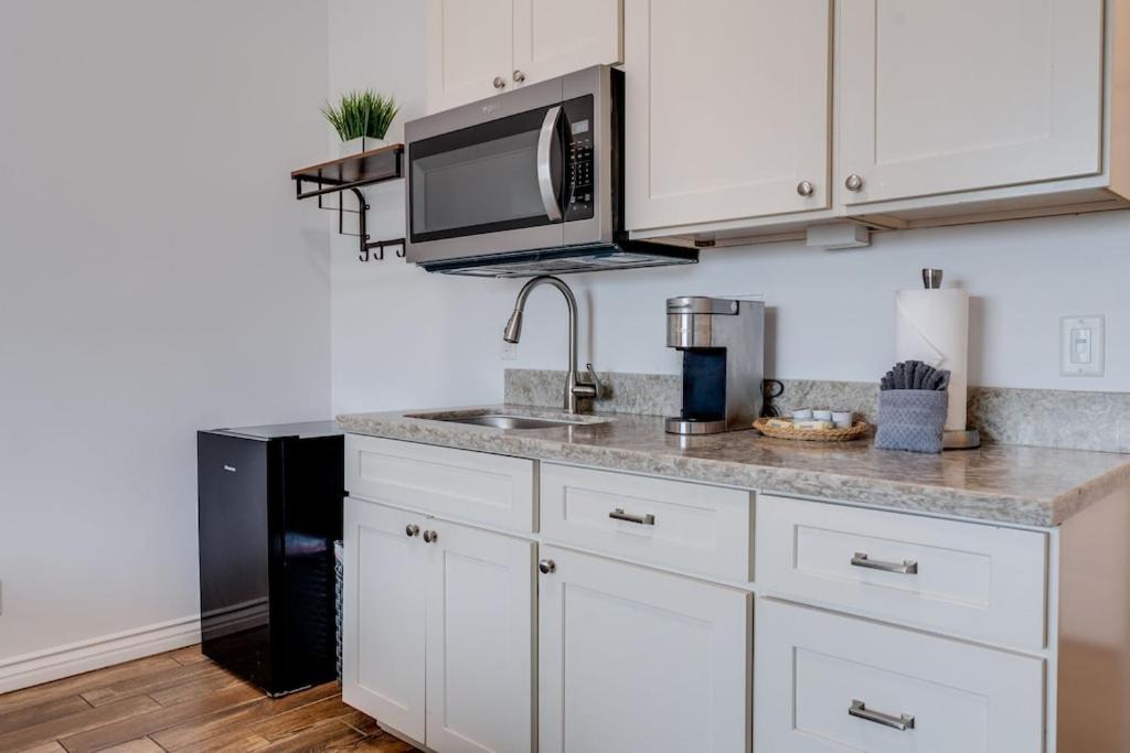 Photo of Kitchen in Wailuku