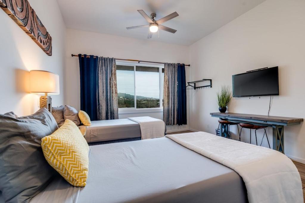 Photo of Bedroom in Wailuku