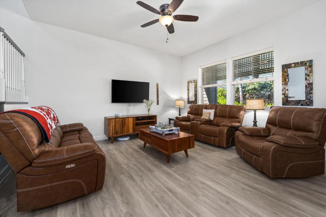 Photo of Livingroom in Kulalani