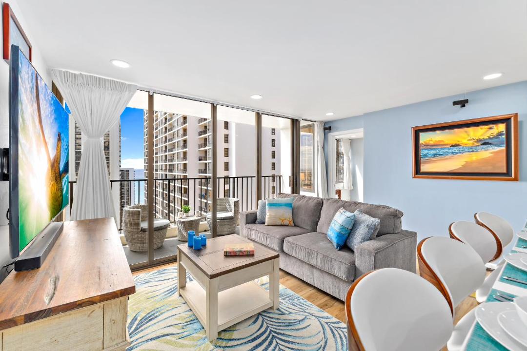Photo of Livingroom in Waikiki