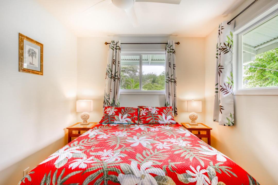 Photo of Bedroom in Keaau