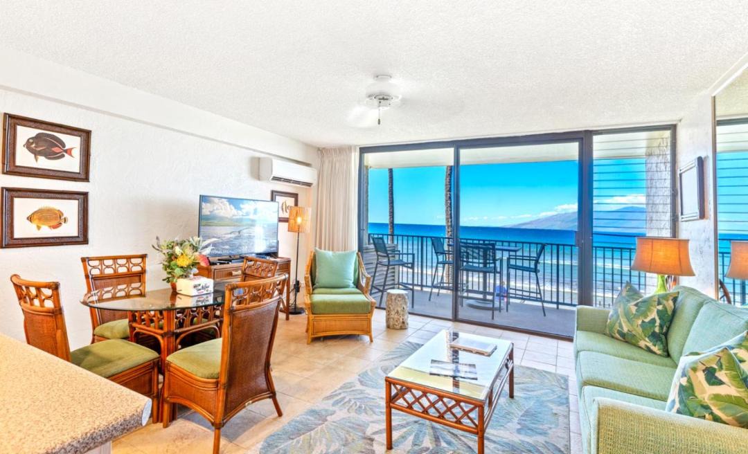 Photo of Livingroom in Napili