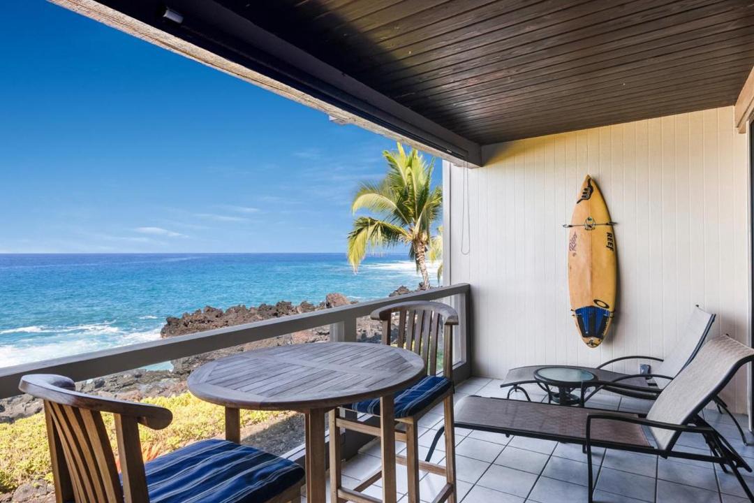 Photo of Patio Balcony in Kahaluu Bay