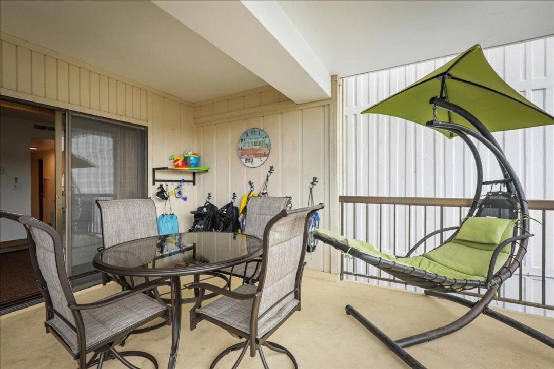 Photo of Patio Balcony in Historic Kailua Village