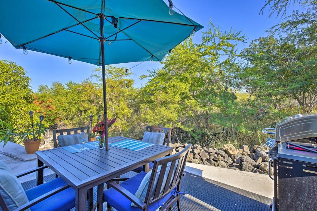 Photo of Patio Balcony in Kahaluu Bay