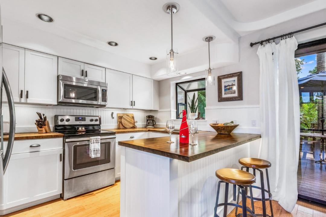 Photo of Kitchen in Napili