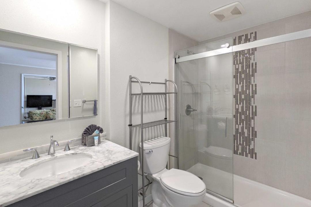 Photo of Bathroom in Honokowai