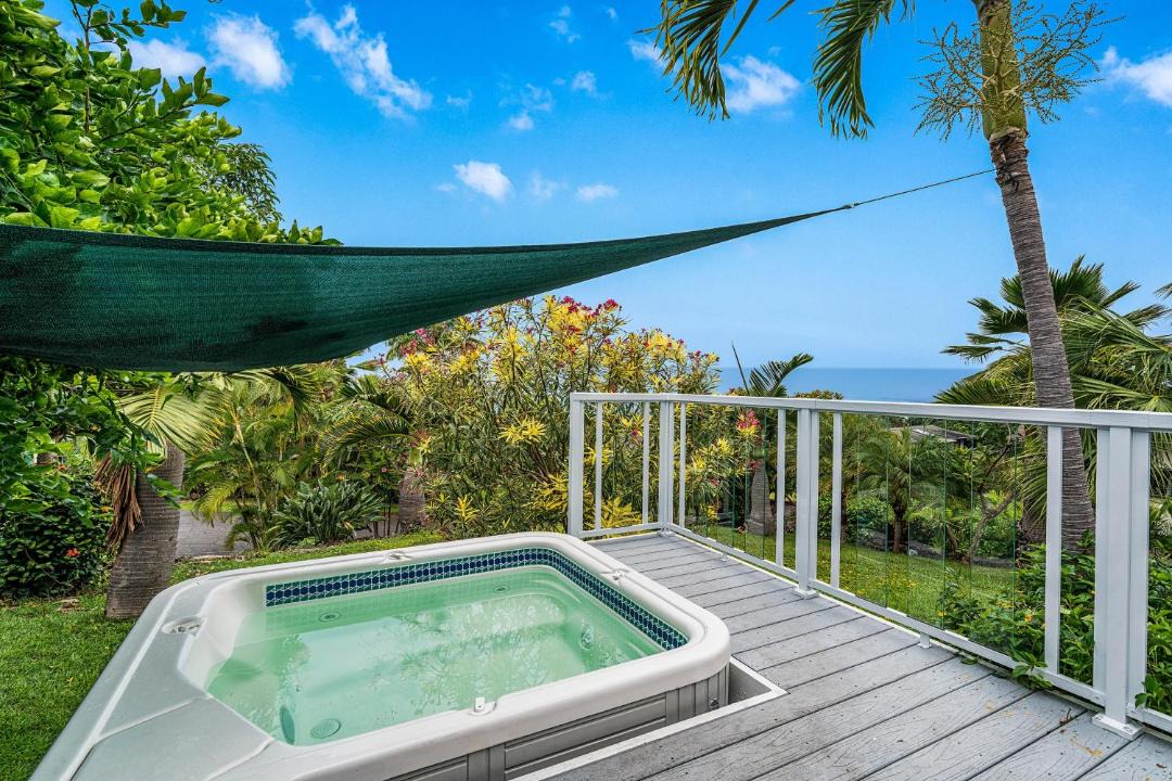 Photo of Patio Balcony in Kahaluu-Keauhou