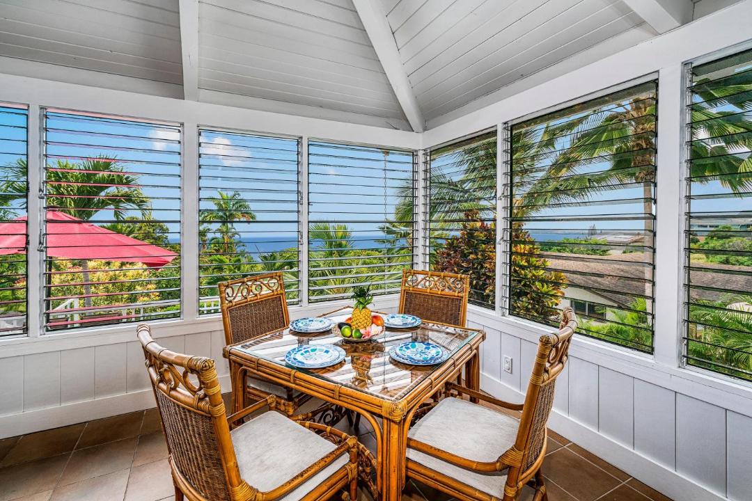 Photo of Patio Balcony in Kahaluu-Keauhou
