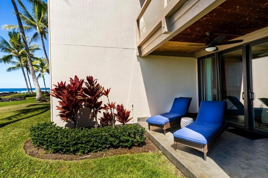 Photo of Patio Balcony in Kahaluu Bay