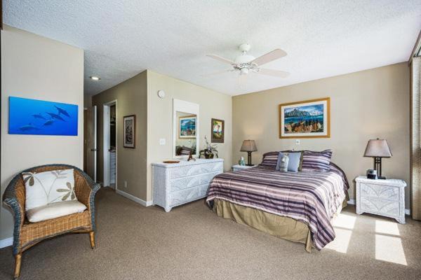 Photo of Bedroom in Kahaluu Bay