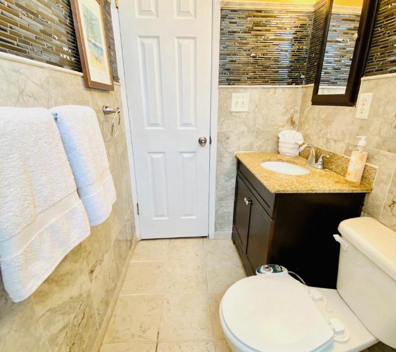 Photo of Bathroom in Historic Kailua Village