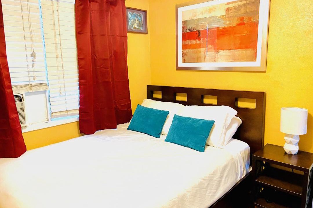 Photo of Bedroom in Historic Kailua Village