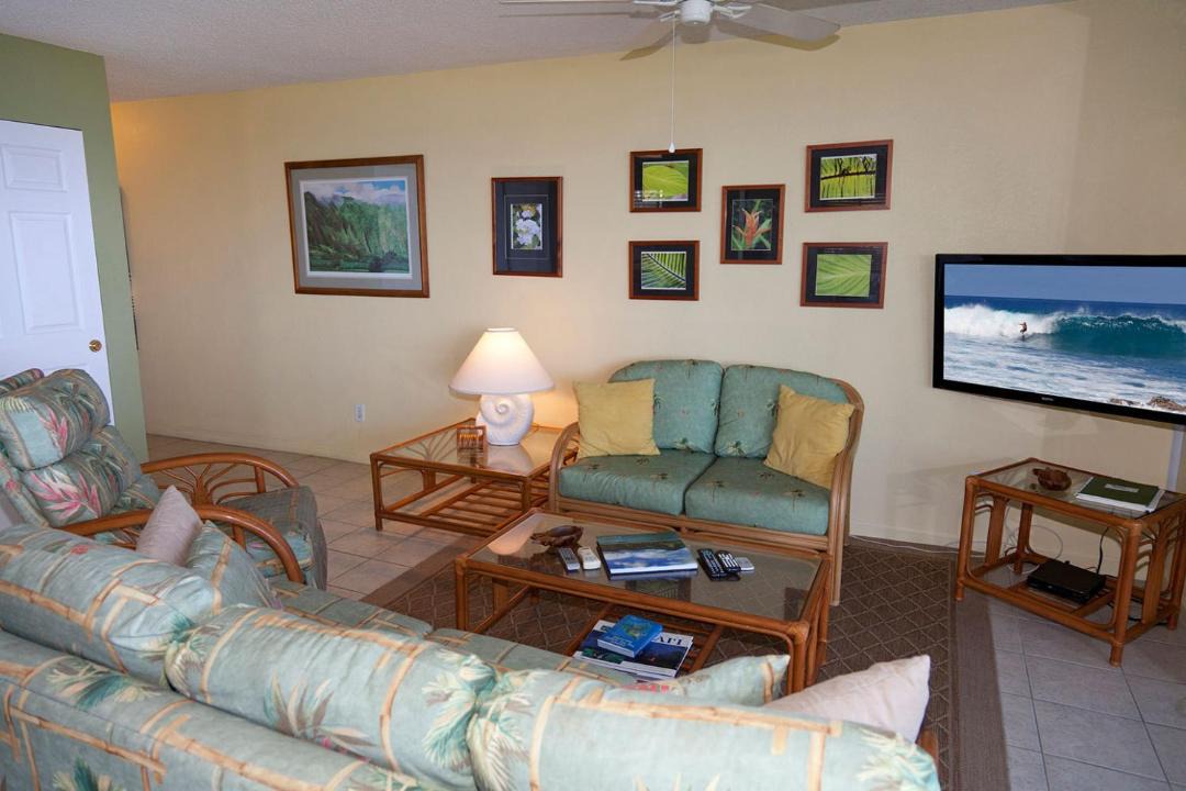 Photo of Livingroom in Historic Kailua Village