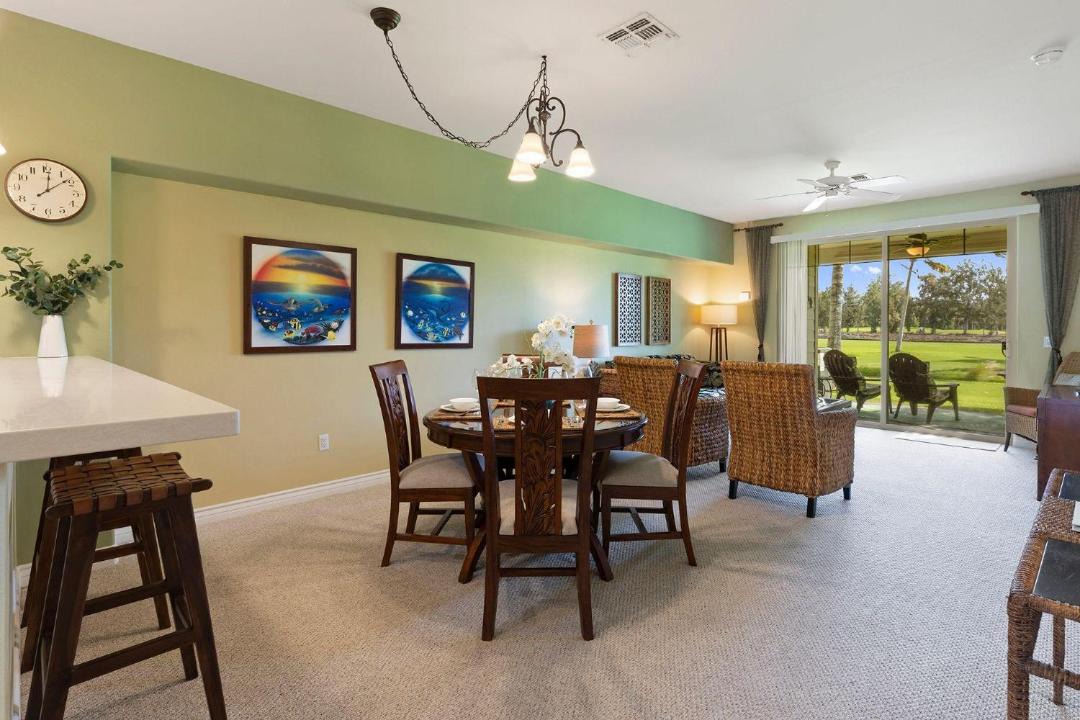 Photo of Livingroom in Waikoloa
