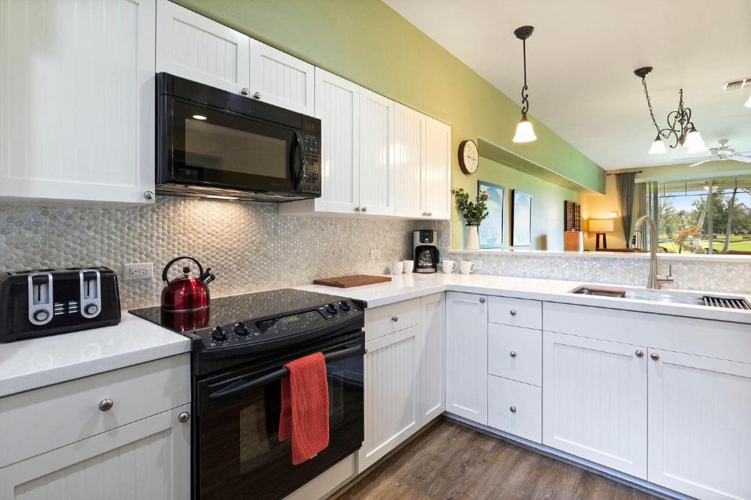 Photo of Kitchen in Waikoloa