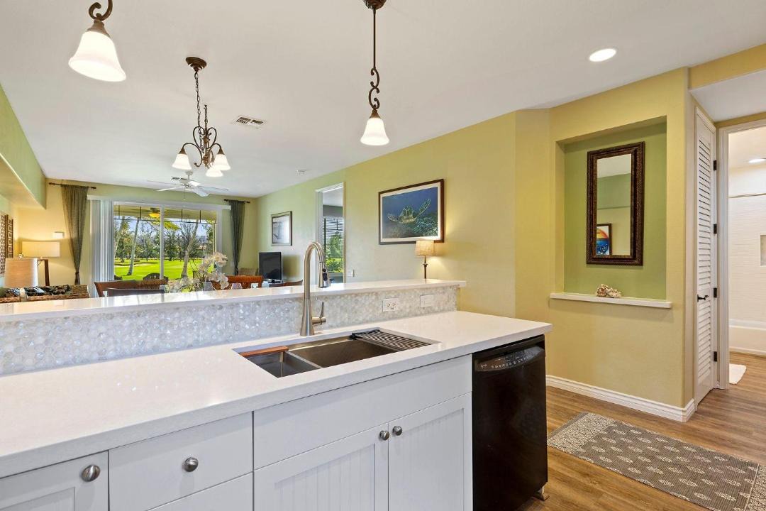 Photo of Kitchen in Waikoloa