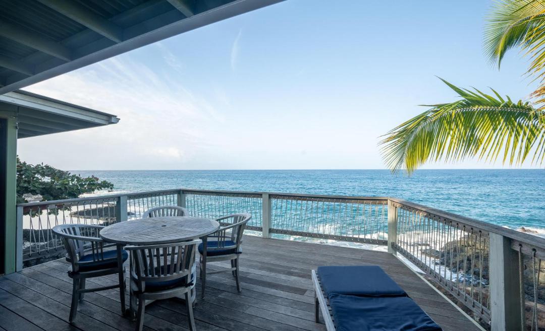 Photo of Patio Balcony in Kahaluu Bay