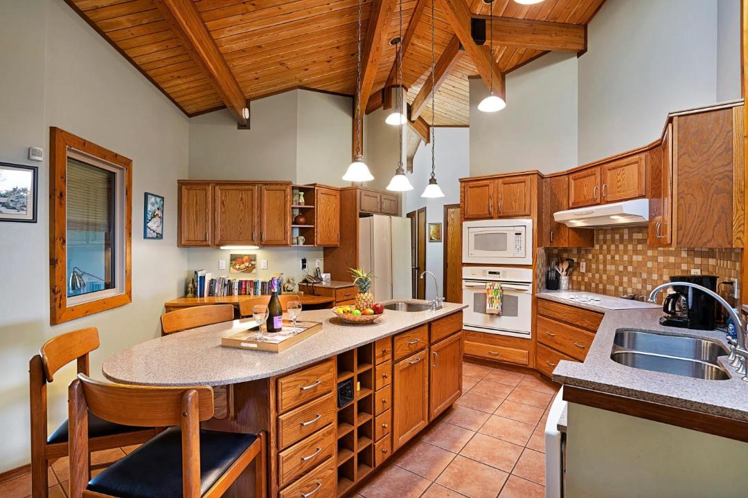 Photo of Kitchen in Waikoloa