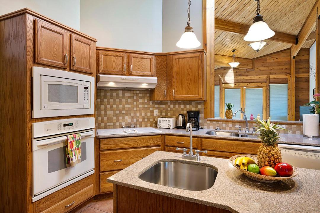 Photo of Kitchen in Waikoloa