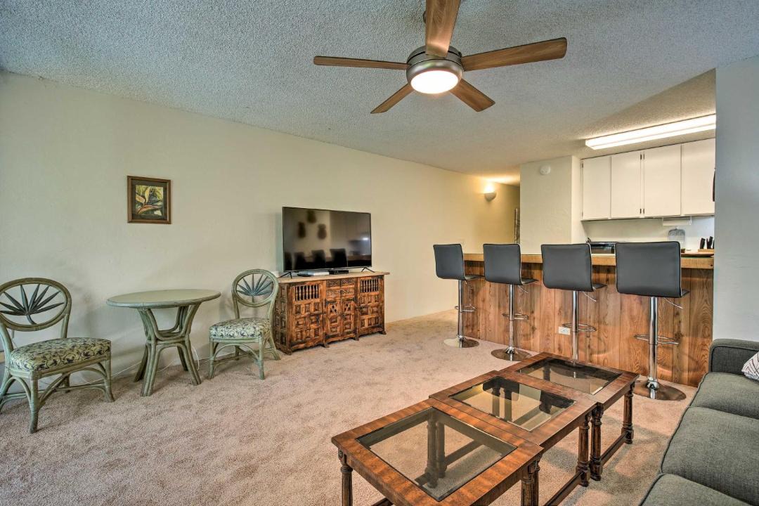 Photo of Livingroom in Historic Kailua Village