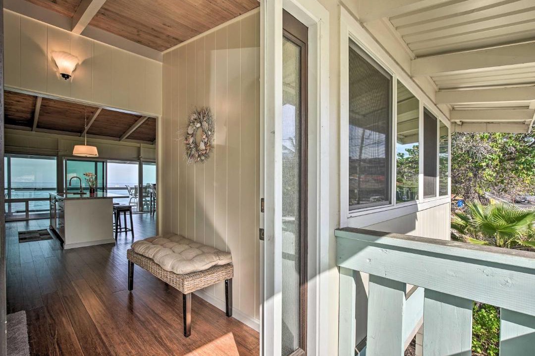 Photo of Patio Balcony in Historic Kailua Village
