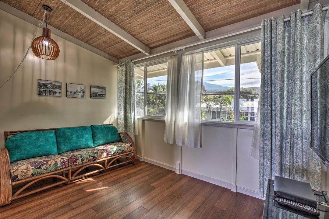 Photo of Others in Historic Kailua Village
